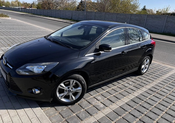 Ford Focus cena 27500 przebieg: 168000, rok produkcji 2012 z Słupsk małe 154